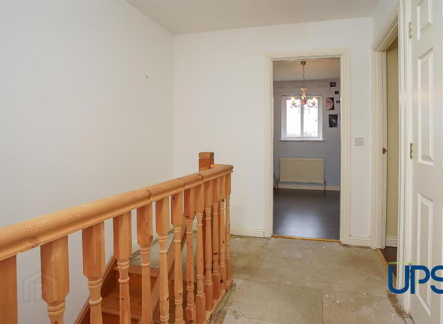 4 Lagmore View Gardens, Stewartstown Road, Dunmurry, Belfast, BT17 0FQ