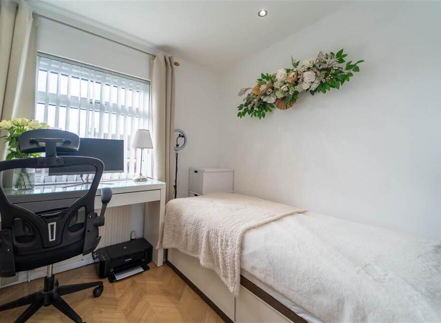 13 Woodford Grange, Bangor, BT19 6ZA