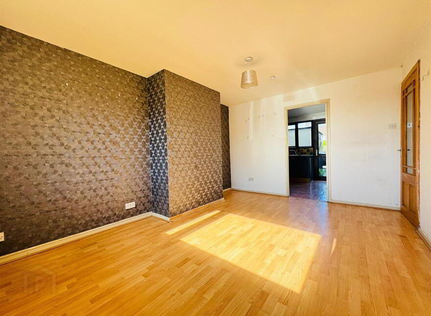 41 Avonlea Gardens, Rathcoole, Newtownabbey, BT37 9AL