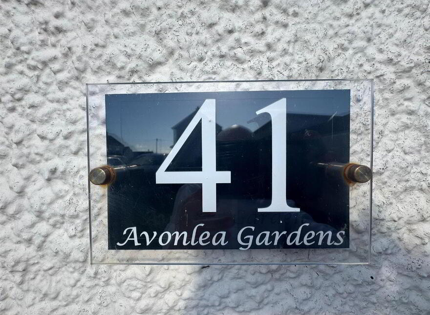 41 Avonlea Gardens, Rathcoole, Newtownabbey, BT37 9AL
