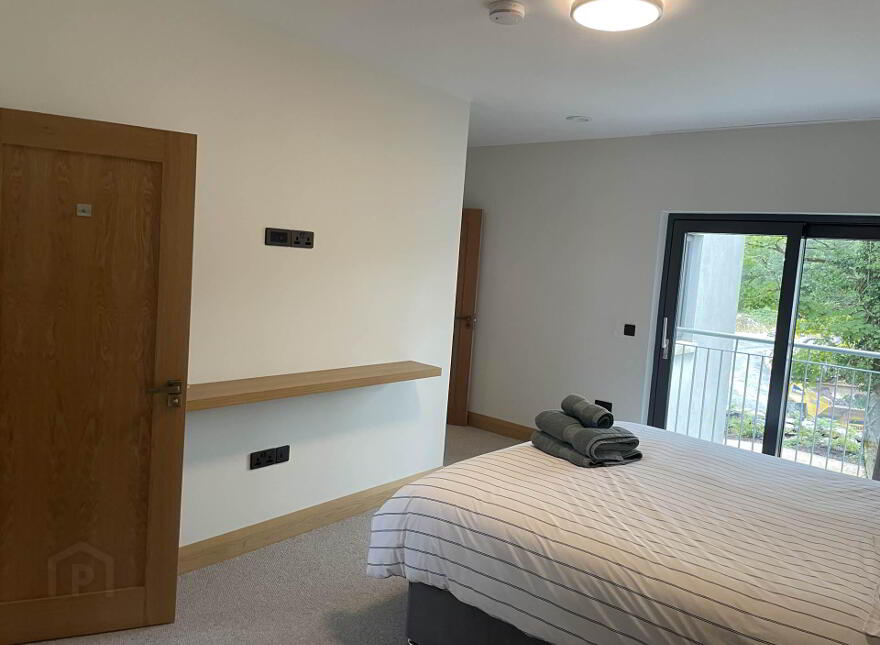 5 Ashford Pines, Cong, F31W895