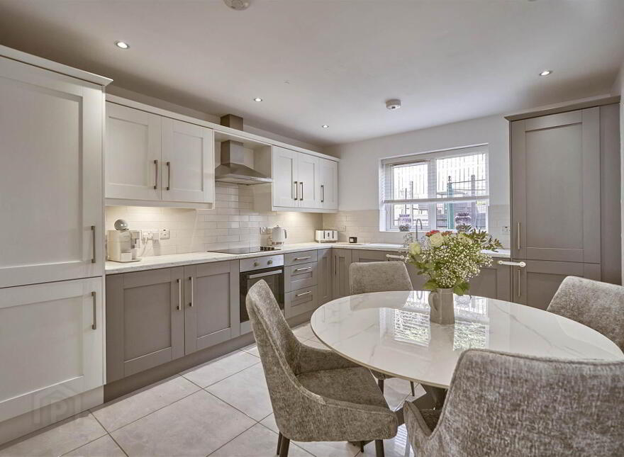 16 Ballyvarnet Lane, Bangor, BT19 1FF