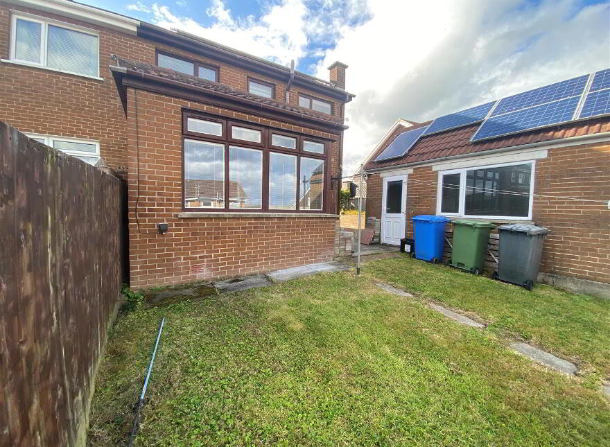 28 Sinclair Avenue, Bangor, BT19 1PQ