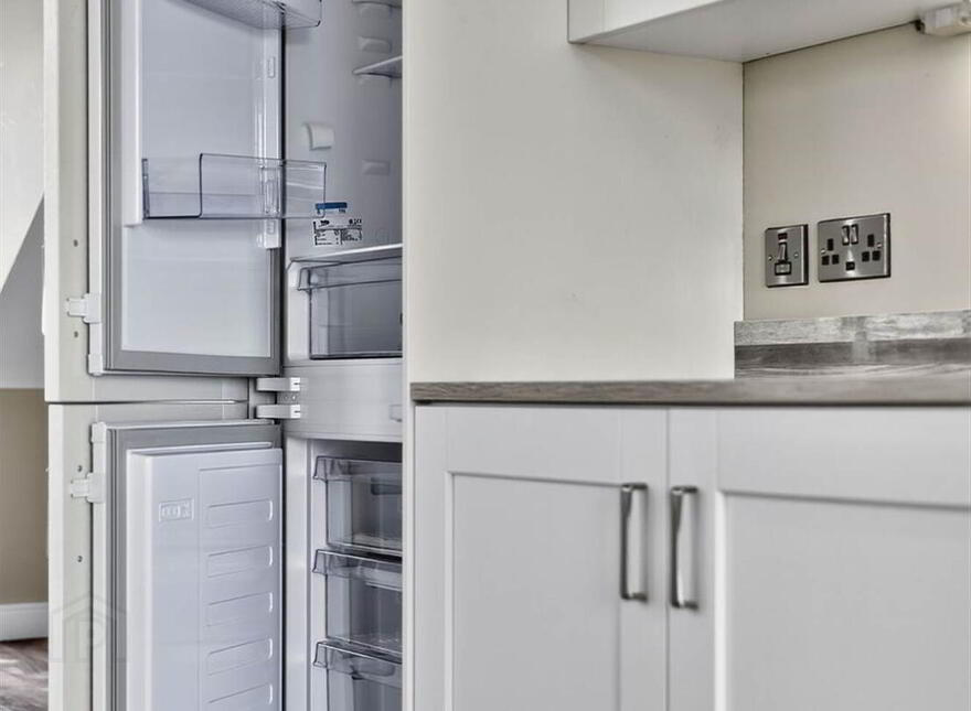 Blackrock Apartments, 46d Dhu Varren, Portrush, BT56 8EW