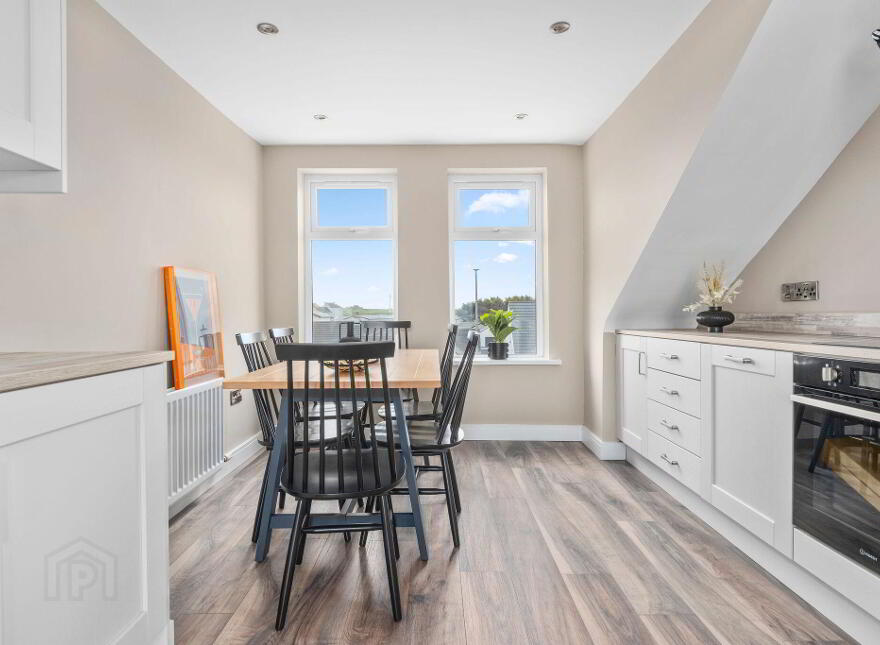 46D Dhu Varren, Portrush, BT56 8EW