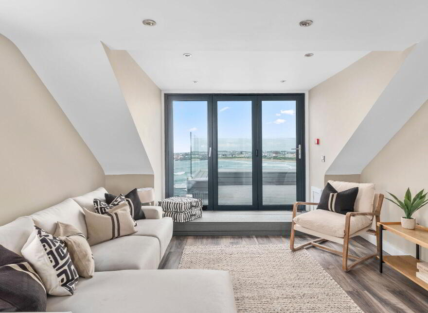 46D Dhu Varren, Portrush, BT56 8EW