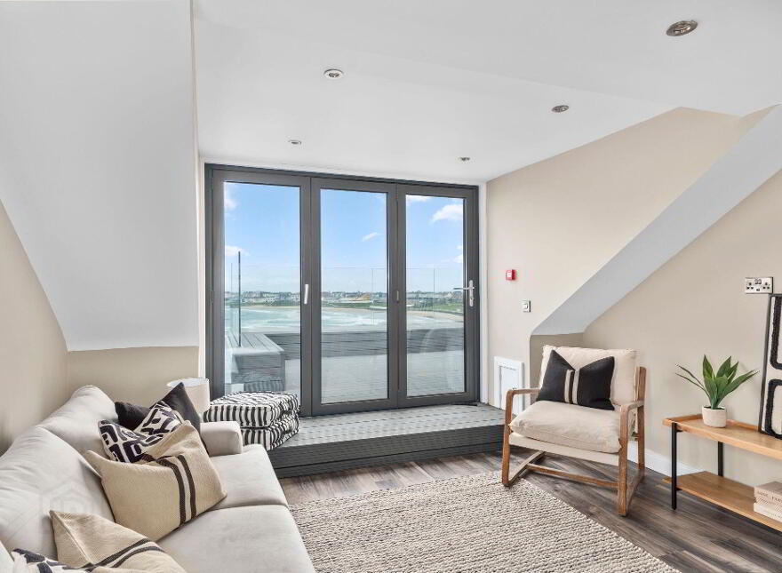46D Dhu Varren, Portrush, BT56 8EW