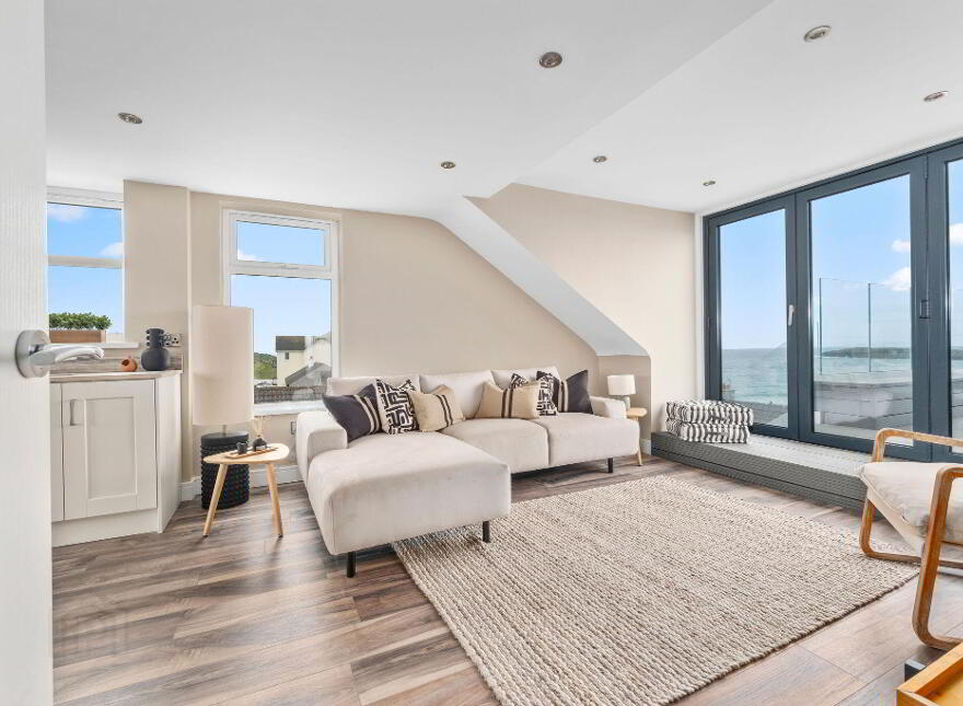 46D Dhu Varren, Portrush, BT56 8EW