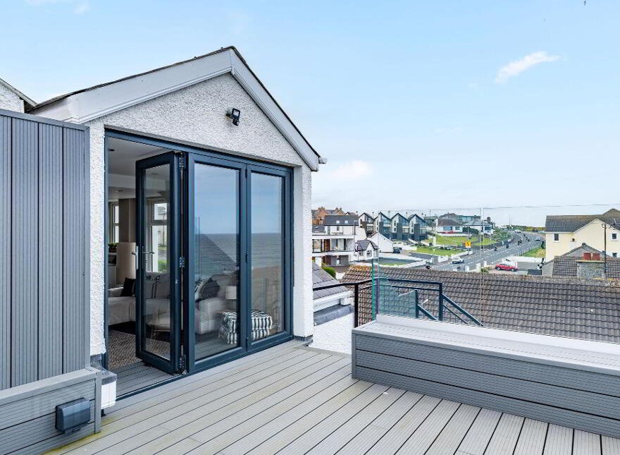 46D Dhu Varren, Portrush, BT56 8EW