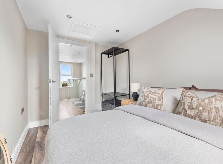 46D Dhu Varren, Portrush, BT56 8EW