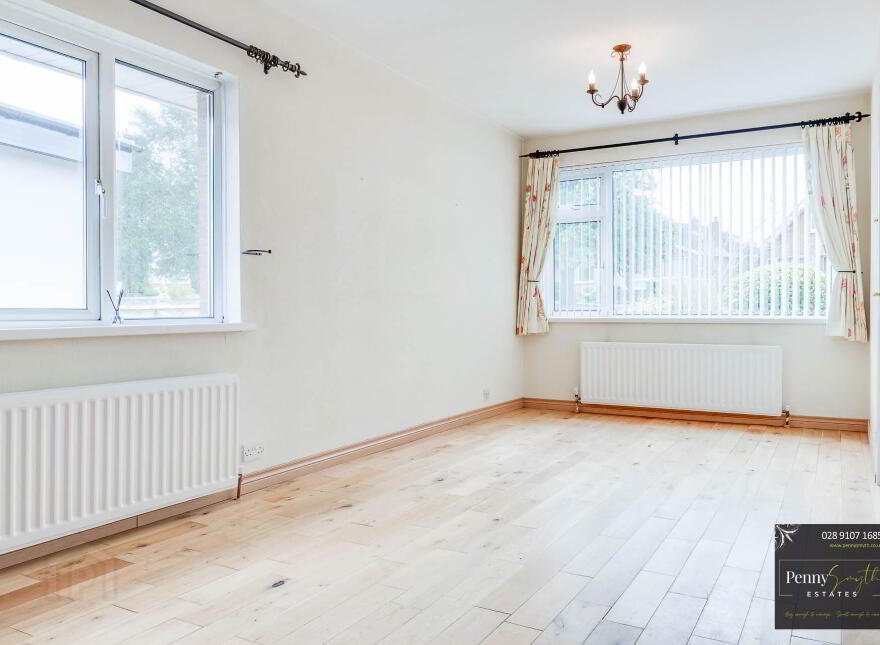 4 Silverbirch Crescent, Bangor, BT19 6EX
