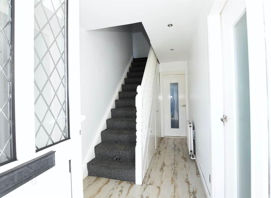 6 Ringhaddy Drive, Newtownards, BT23 8XB