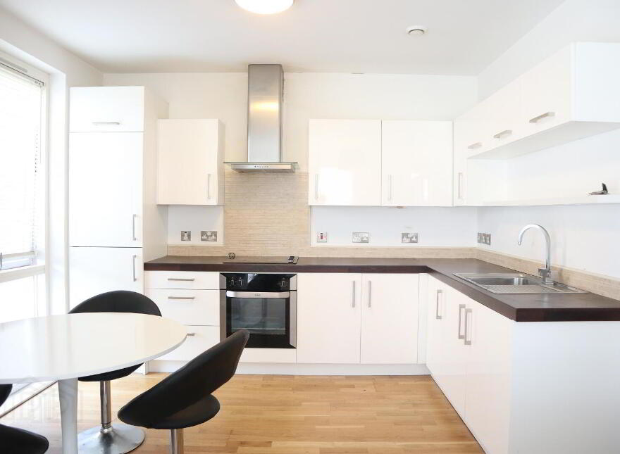 1 The Oar Building, Annadale Crescent, Belfast, BT7 3NB