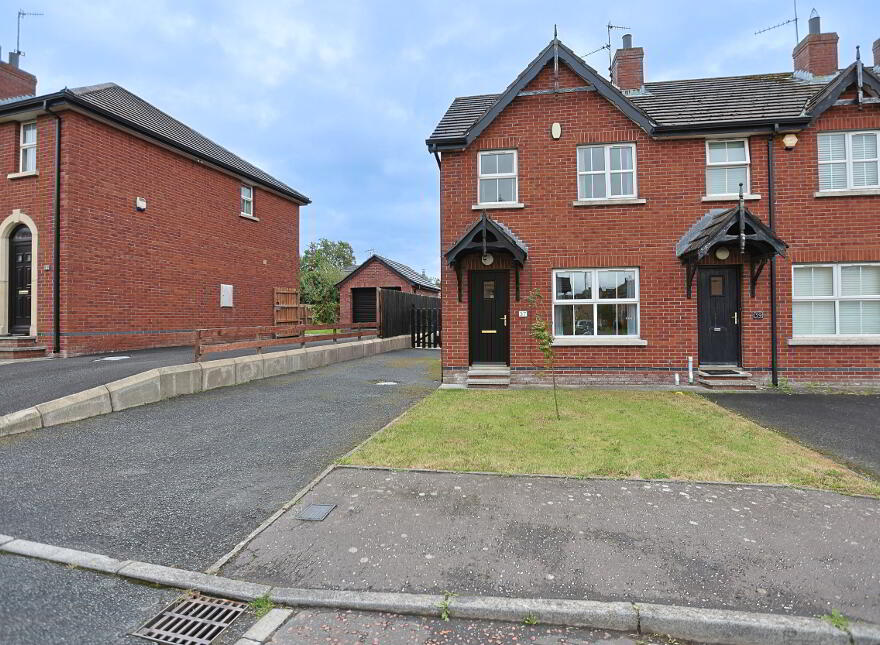 37 Carnreagh, Craigavon, BT64 3AL