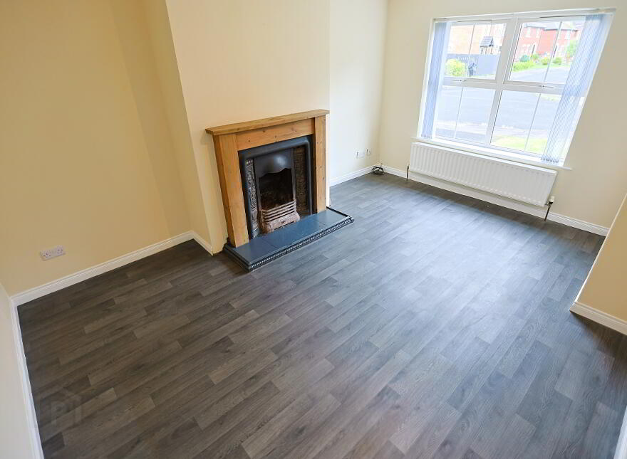 37 Carnreagh, Craigavon, BT64 3AL