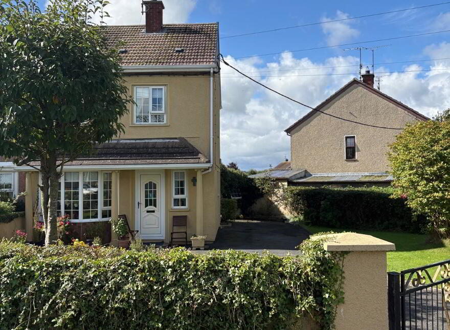 13 The Crescent, Clady, Strabane, BT82 9RJ