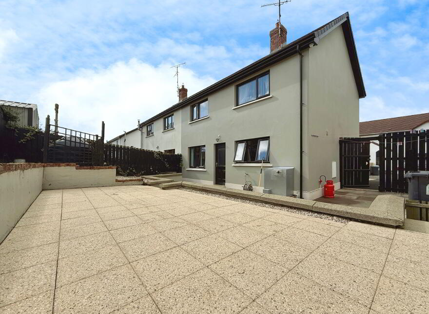 17 Manor Mews, Magherafelt, BT45 6QJ
