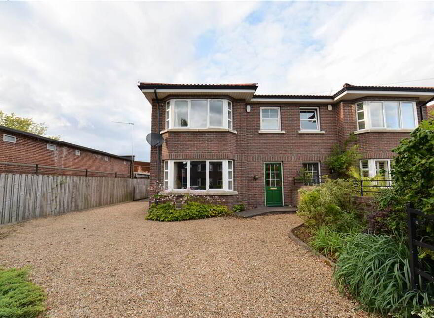 7a Wilshere Drive, Belfast, BT4 2GP photo