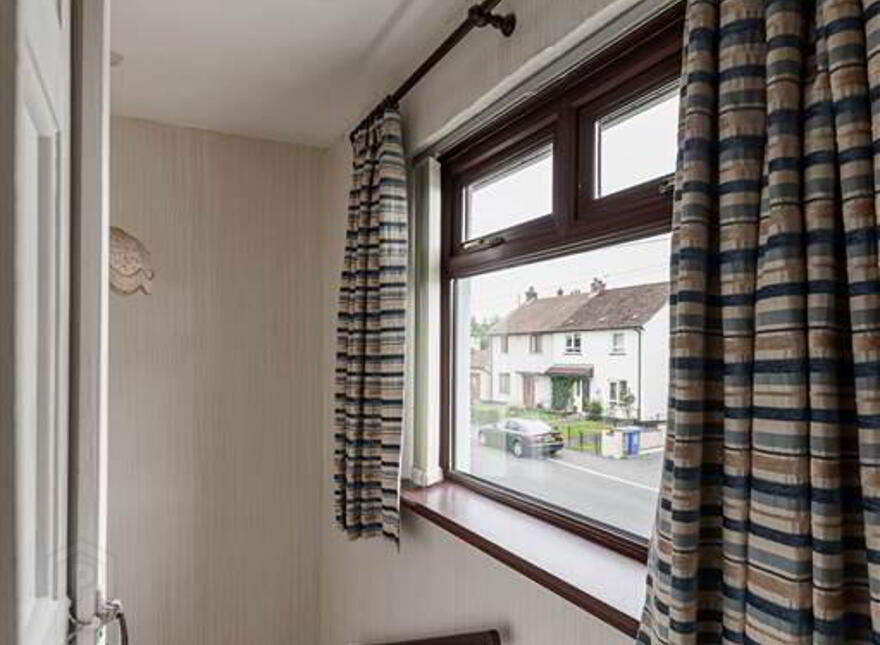 88 Inishowen Drive, Finaghy, Belfast, BT10 0EX