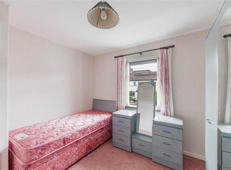 88 Inishowen Drive, Finaghy, Belfast, BT10 0EX