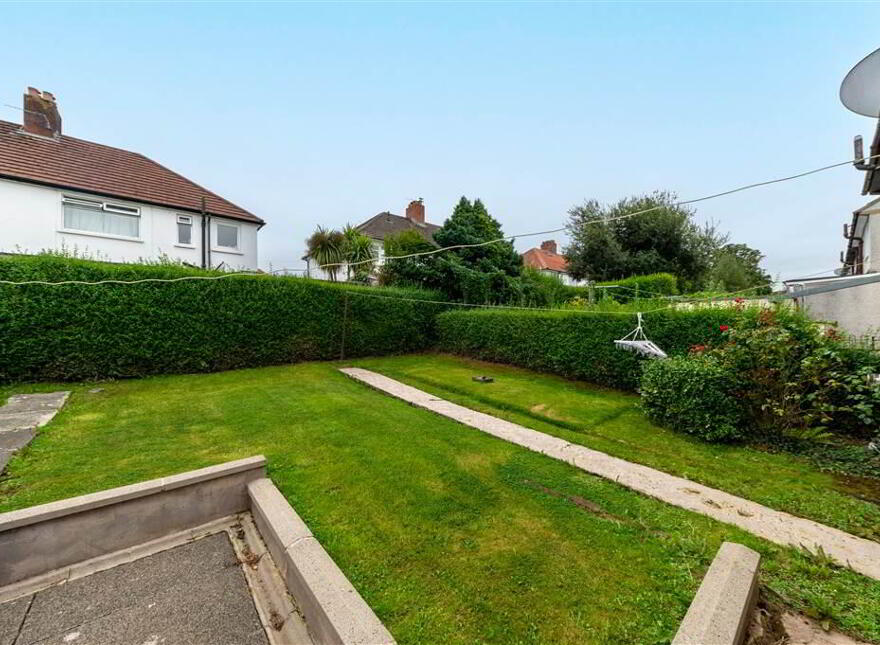 88 Inishowen Drive, Finaghy, Belfast, BT10 0EX