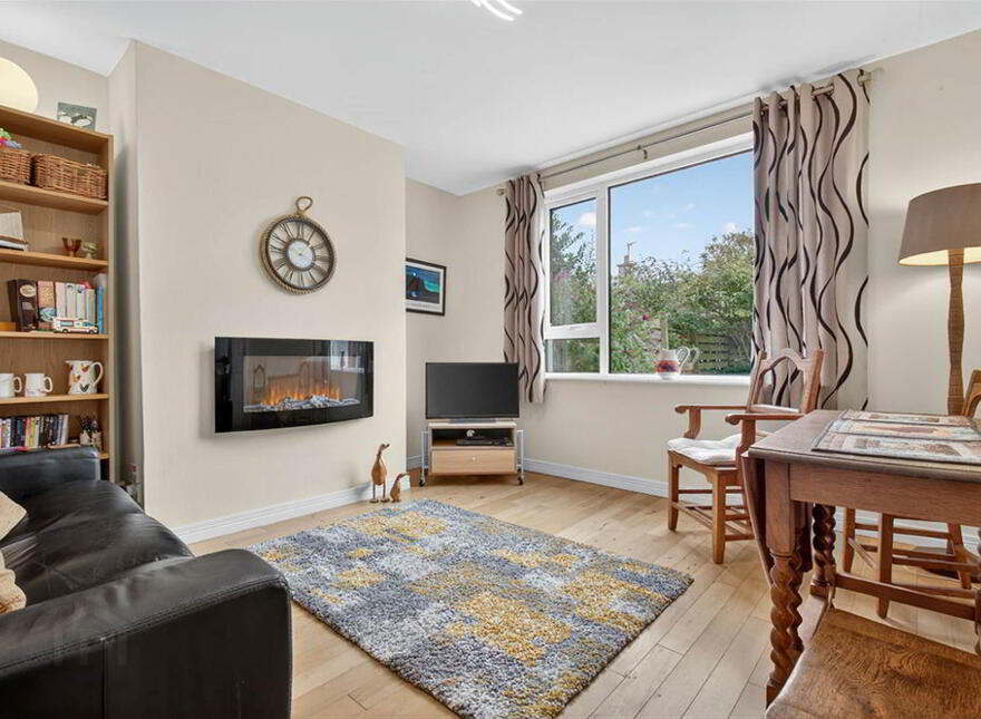 12 Lisanduff Avenue, Portballintrae, BT57 8RU