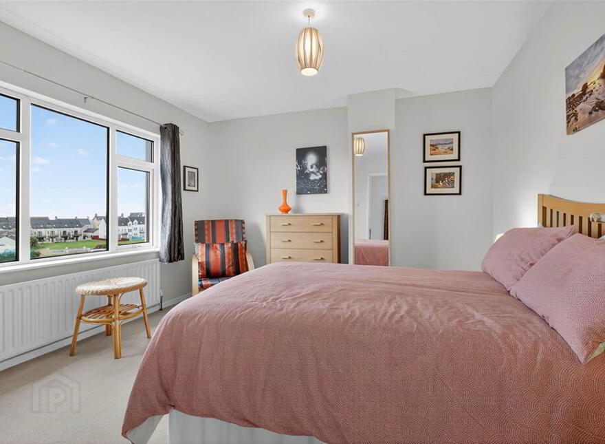 12 Lisanduff Avenue, Portballintrae, BT57 8RU