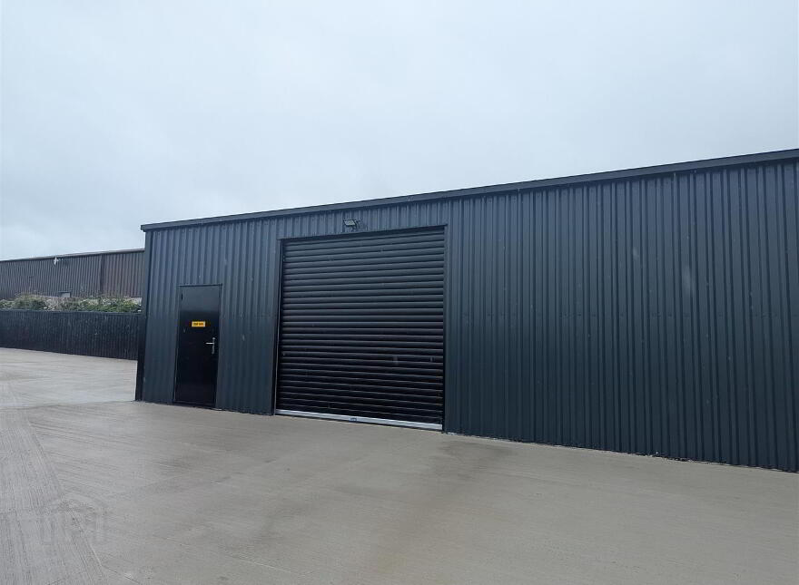 Commercial Unit, Ervey Road/ Tamnaherin Road, Cross, Londonderry, BT47 3ET photo