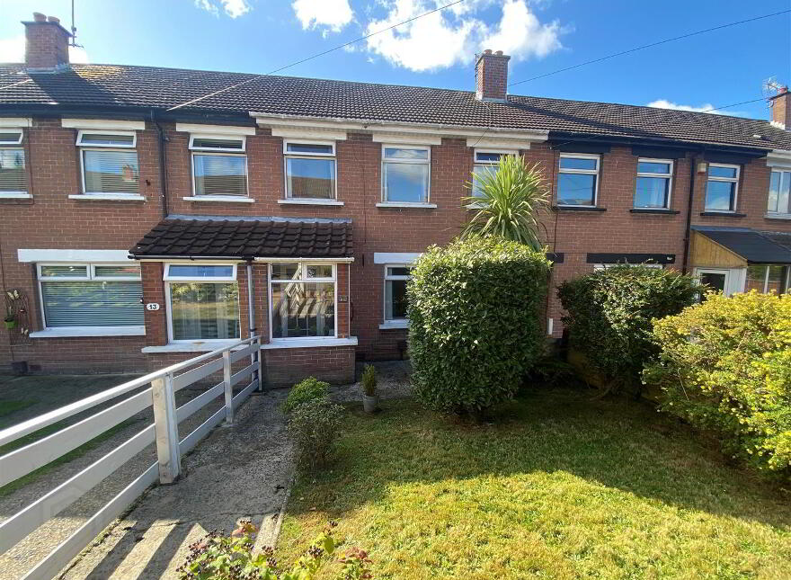 15 Silverstream Gardens, Bangor, BT20 3LS photo