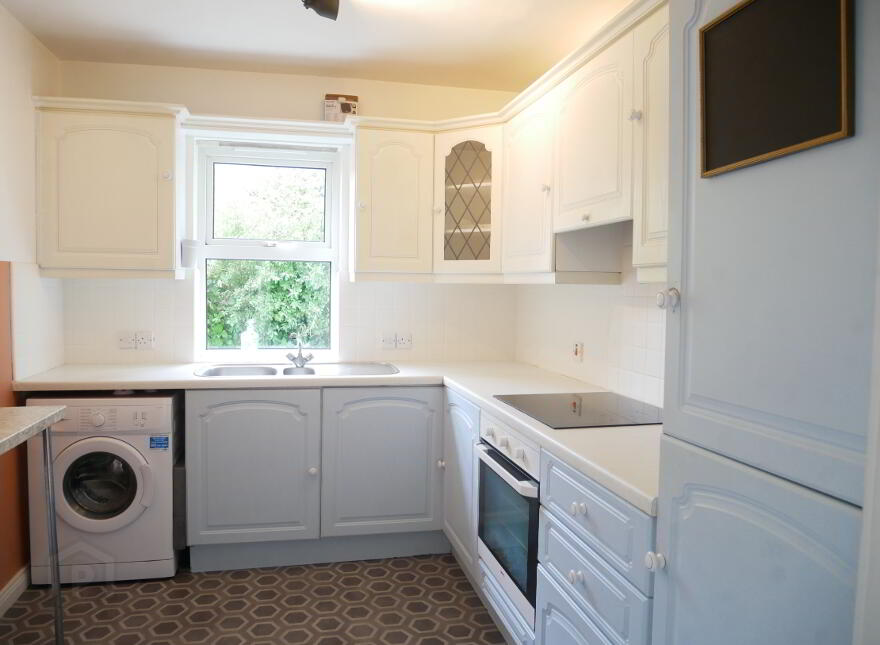 6 Tonystick Mews, Enniskillen, BT74 6FD
