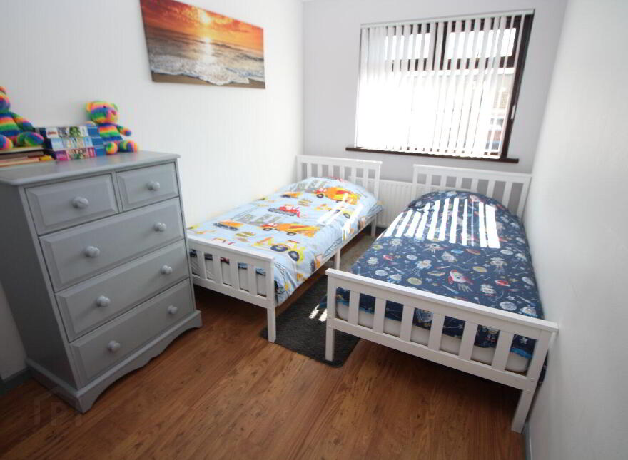 18 Leicester Park, Carrickfergus, BT38 8YZ