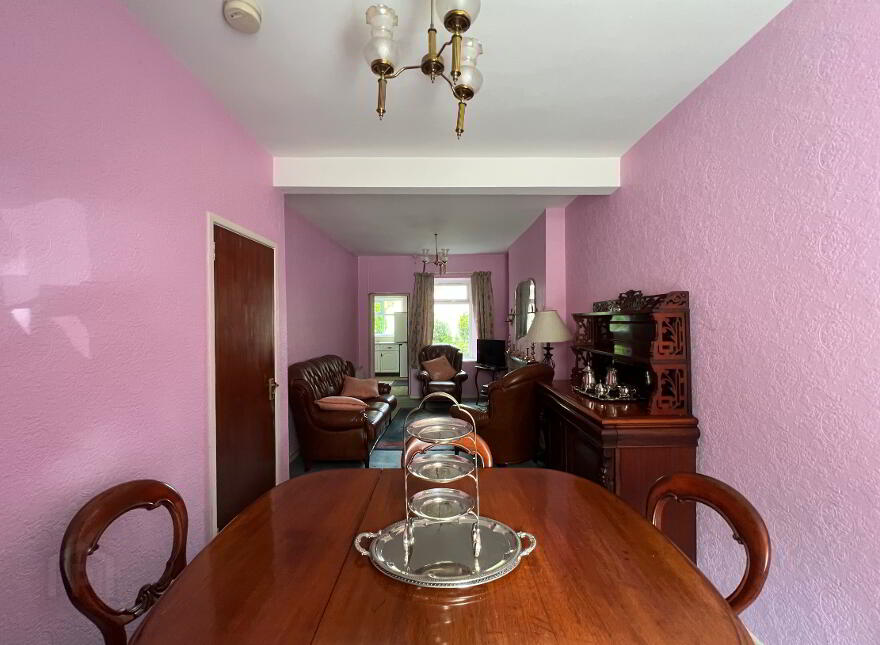 18 Main Street, Toomebridge, BT41 3TQ