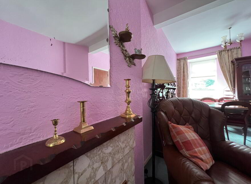 18 Main Street, Toomebridge, BT41 3TQ