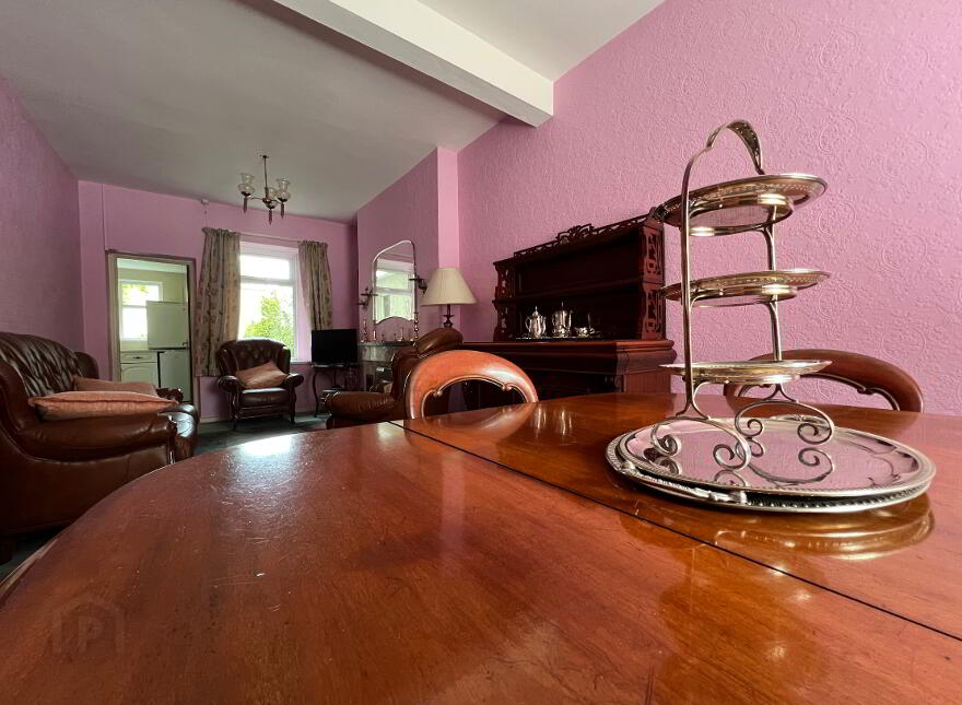 18 Main Street, Toomebridge, BT41 3TQ