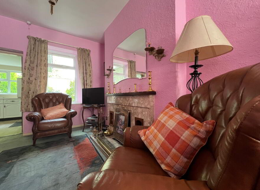 18 Main Street, Toomebridge, BT41 3TQ