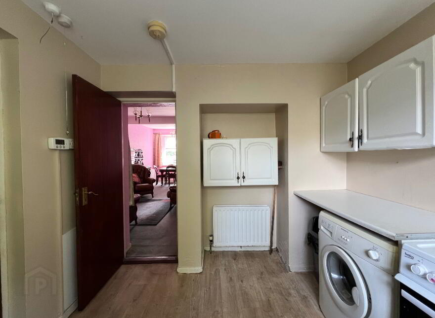 18 Main Street, Toomebridge, BT41 3TQ