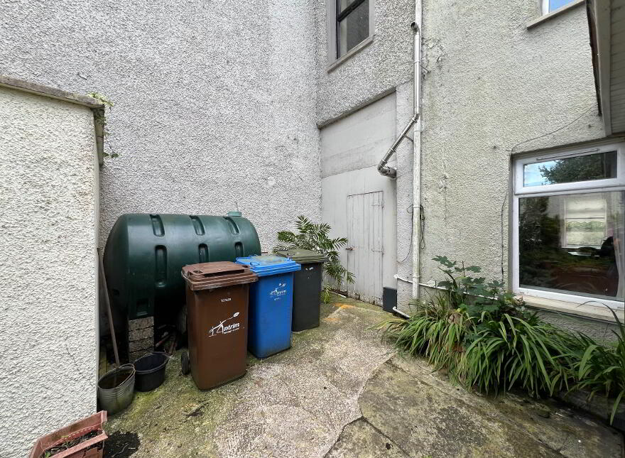 18 Main Street, Toomebridge, BT41 3TQ