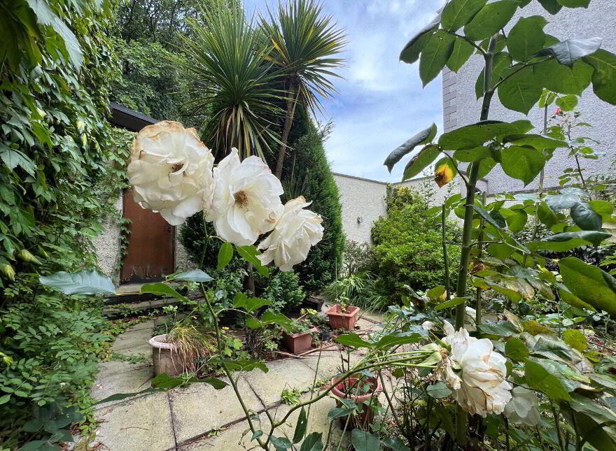 18 Main Street, Toomebridge, BT41 3TQ