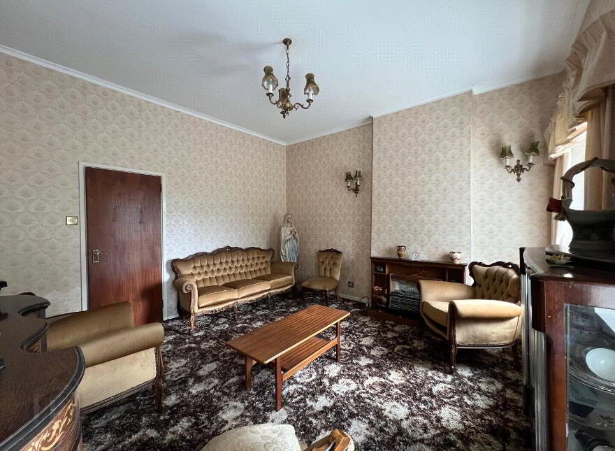 18 Main Street, Toomebridge, BT41 3TQ