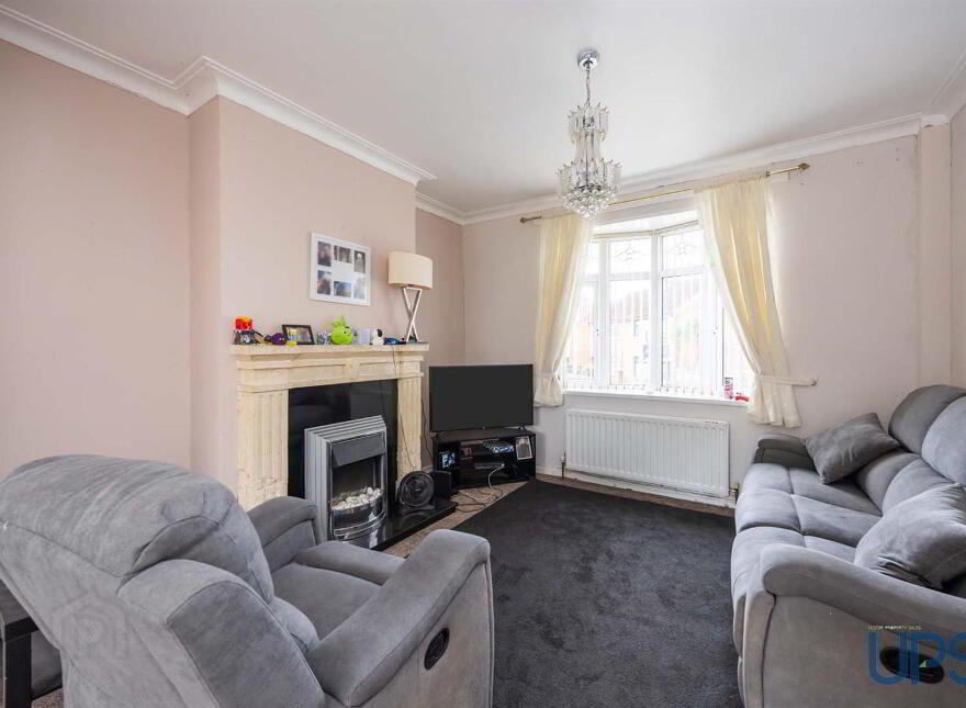 11 Gransha Way, Glen Road, Belfast, BT11 8AQ
