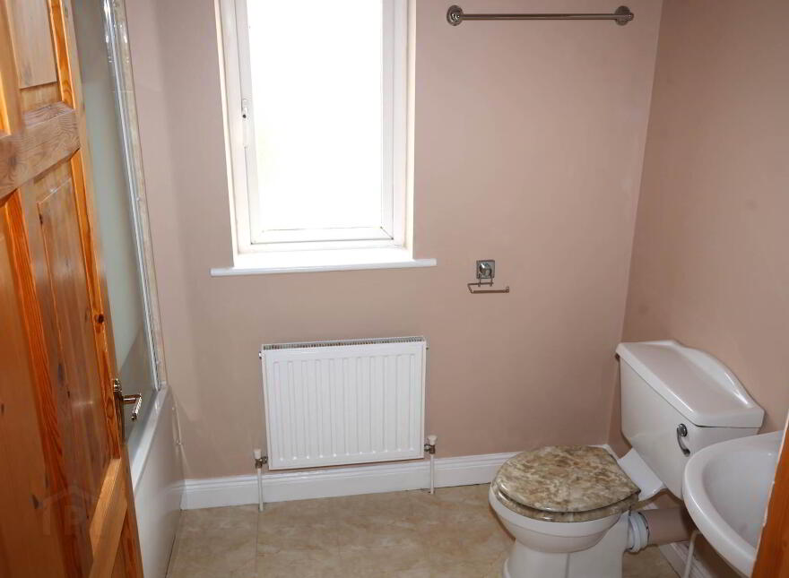 24 Rossmore, Roscrea, E53EC66