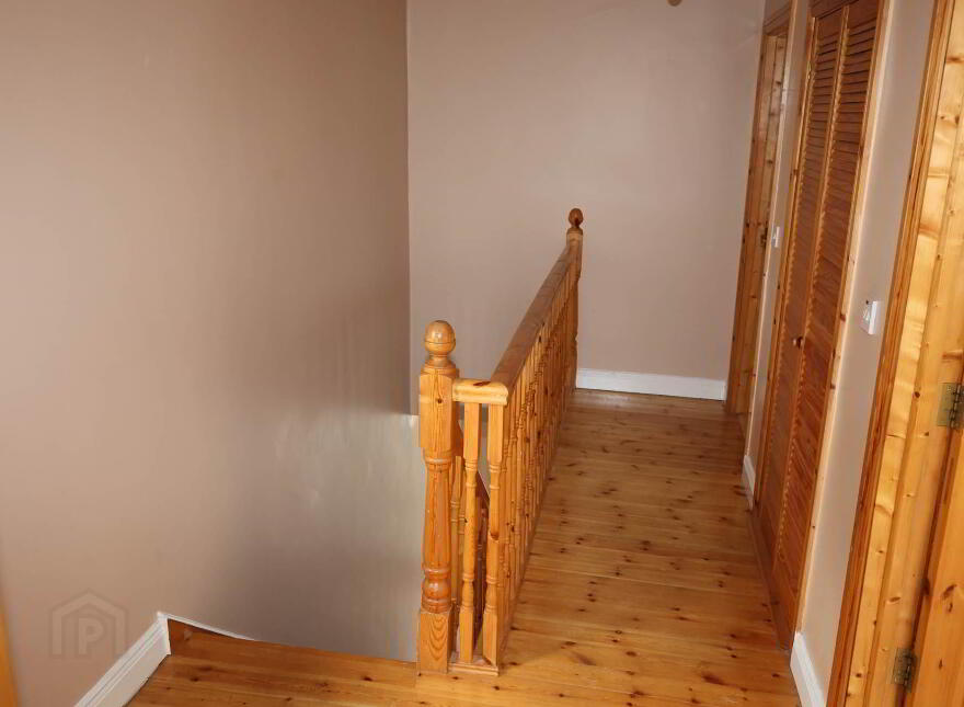 24 Rossmore, Roscrea, E53EC66