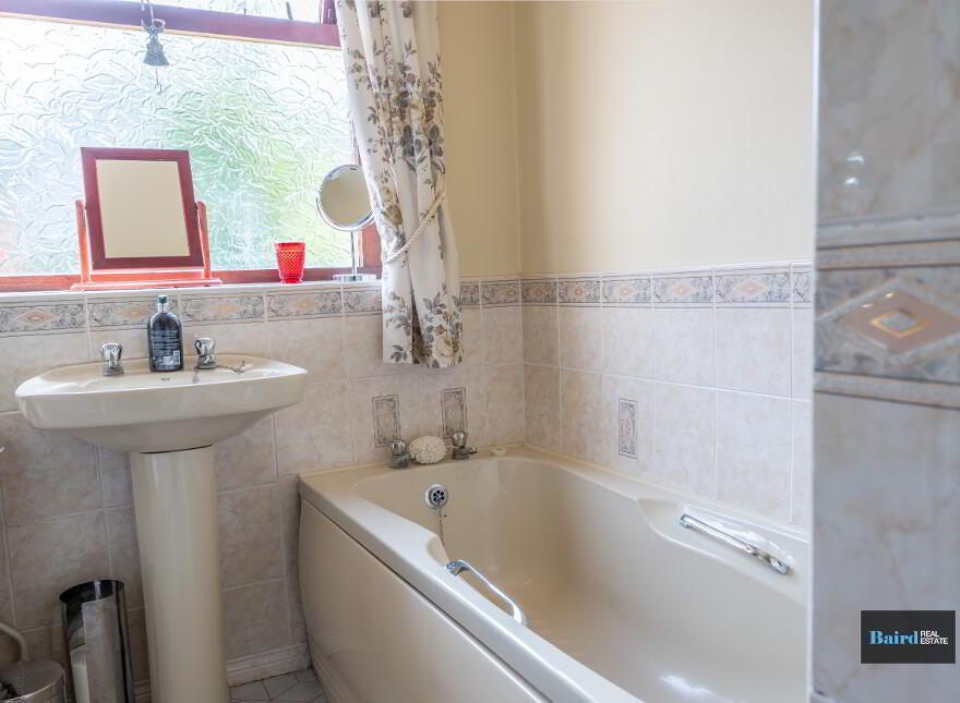 36 Meadowvale, Dungannon, BT70 1QJ