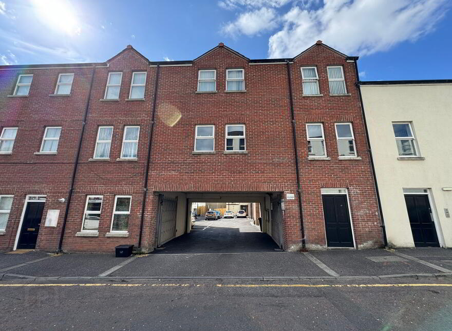 1 Cheston Close, Carrickfergus, BT38 7FL