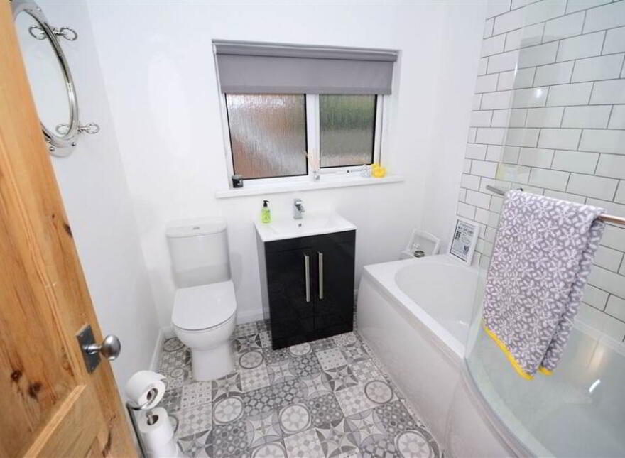 3 Victoria Road, Newtownards, BT23 7EE