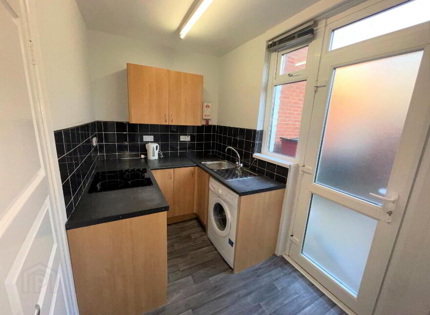 148 Ebor Street, Belfast, BT12 6NQ