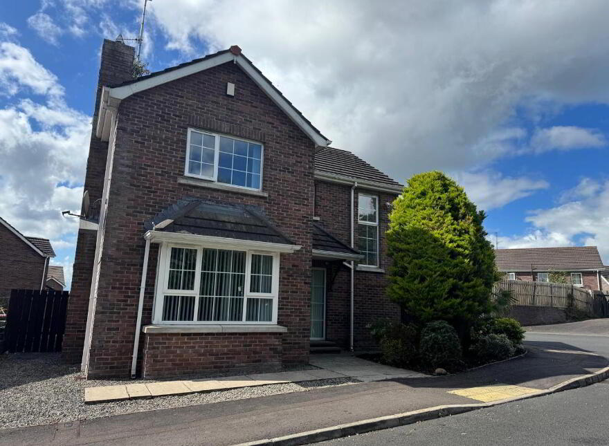 20 Hillcrest Crescent, Craigavon, BT65 5BJ
