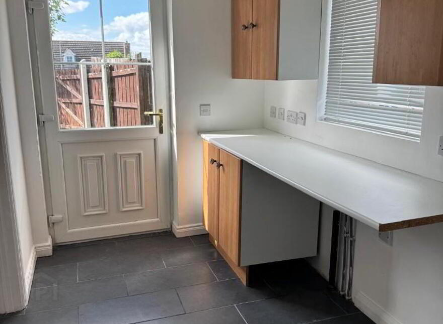 20 Hillcrest Crescent, Craigavon, BT65 5BJ