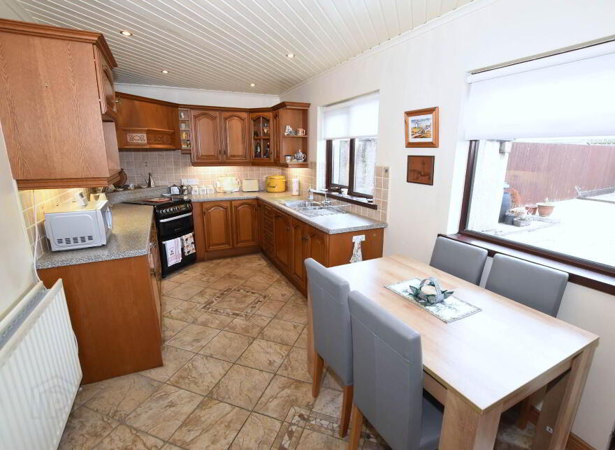 37 Abbey Gardens, Millisle, Newtownards, BT22 2DJ
