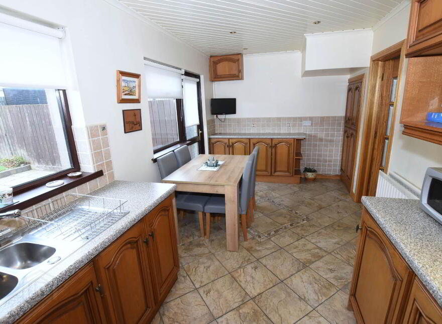37 Abbey Gardens, Millisle, Newtownards, BT22 2DJ